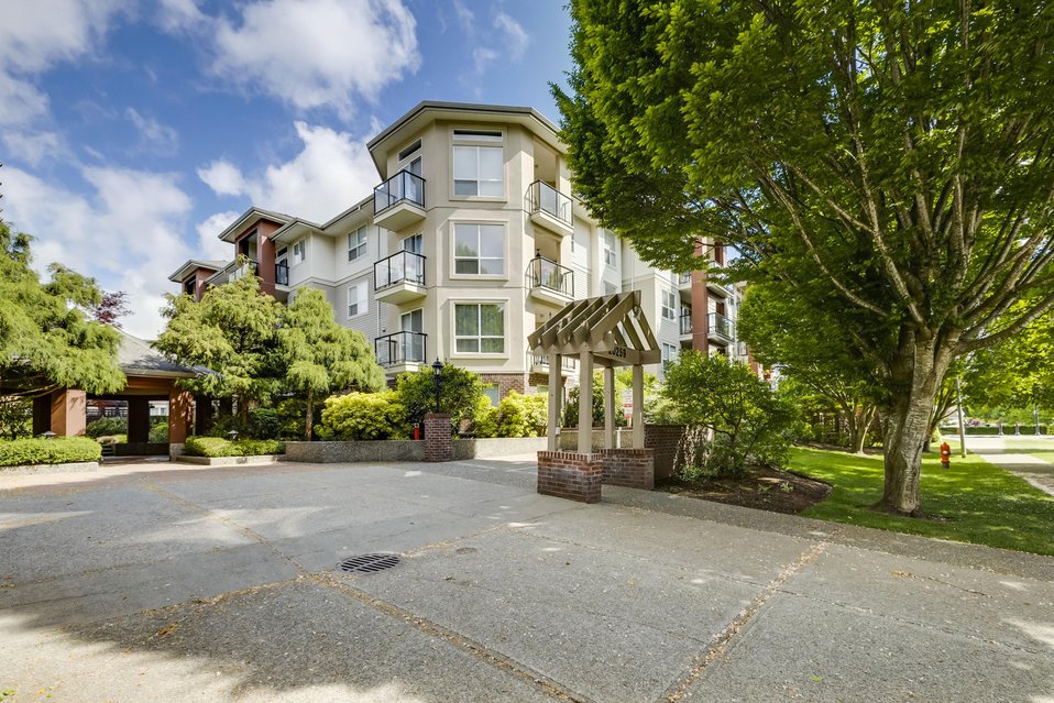 JUST SOLD – 219 20239 MICHAUD CRESCENT