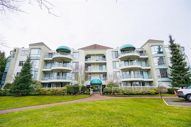 RECENTLY SOLD – 208 1705 MARTIN DRIVE